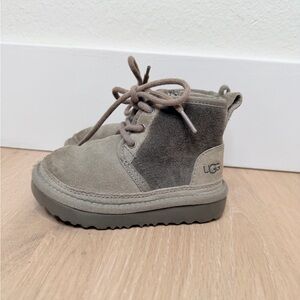 Grey UGG Boots Lace Up Ties + Side Zipper. Toddler size 8